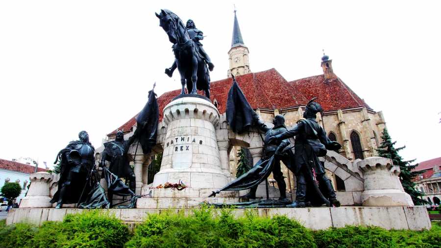 Kónya-Hamar Sándor: Miért sír Mátyás király (szobra)?!