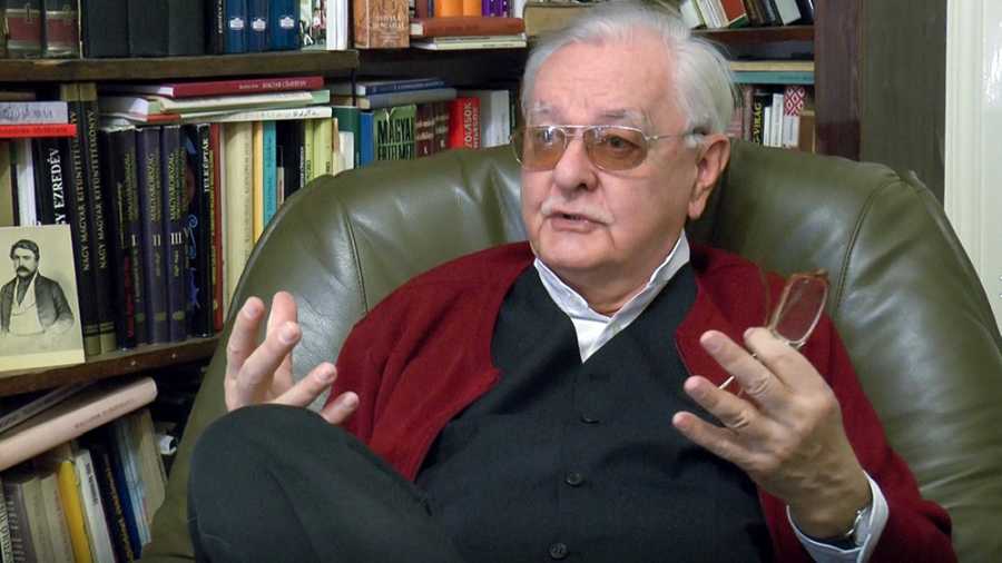 Szent Korona a mai Magyarországon – Dr. Zétényi Zsolt előadása a Józsa Judit Galériában