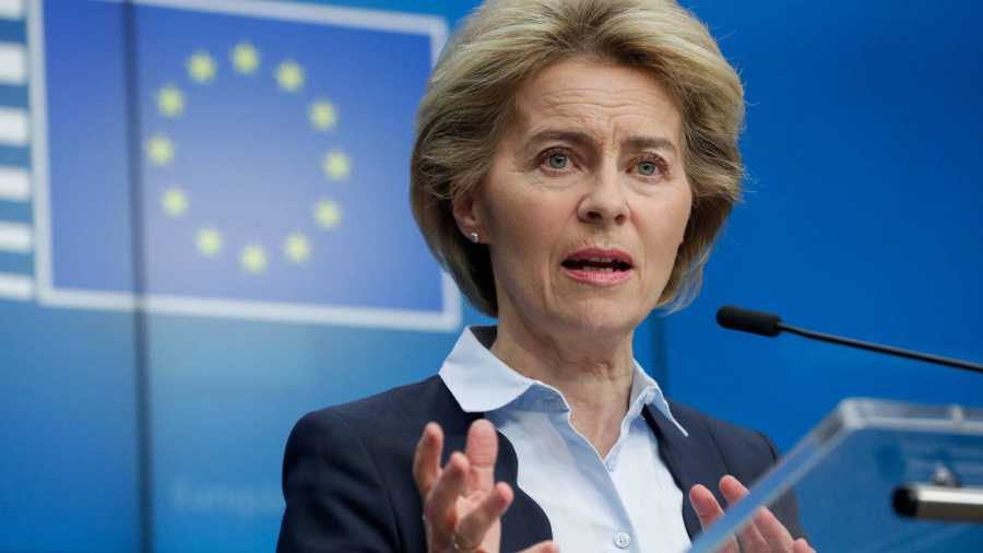 Ki áll Ursula von der Leyen mögött?