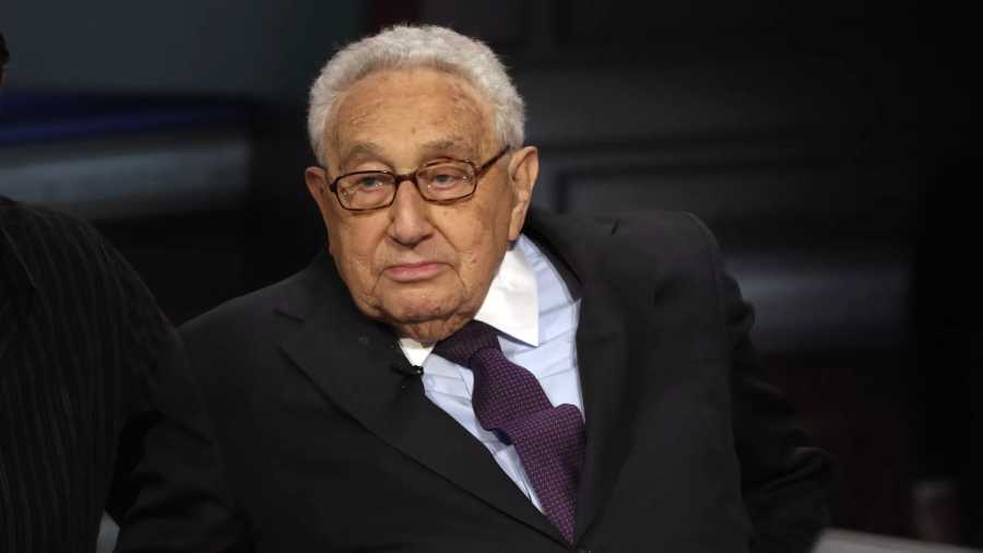 Dr. Téglásy Imre: Kissinger élt. Kissinger él? Kissinger élni fog?