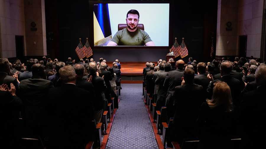 Megerősítve: a CIA irányítja Ukrajna Oroszország elleni harcát