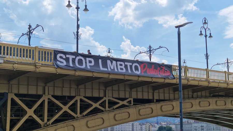 Megkezdődött a deviánsok vonaglása Budapesten – kirekesztik a devianciát elutasítókat (frissítés)
