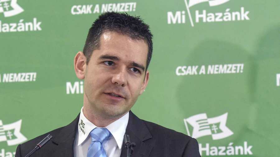 Ötmilliós büntetést kapott Novák Előd a „cigánybűnözés” kifejezésért