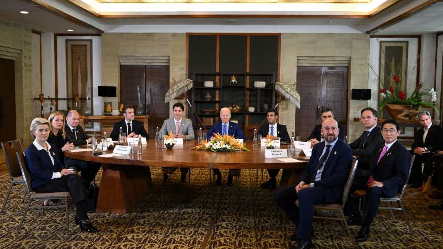 A kijevi rezsim hadba lépésre provokálja a NATO-t, hogy elkerülje összeomlását?