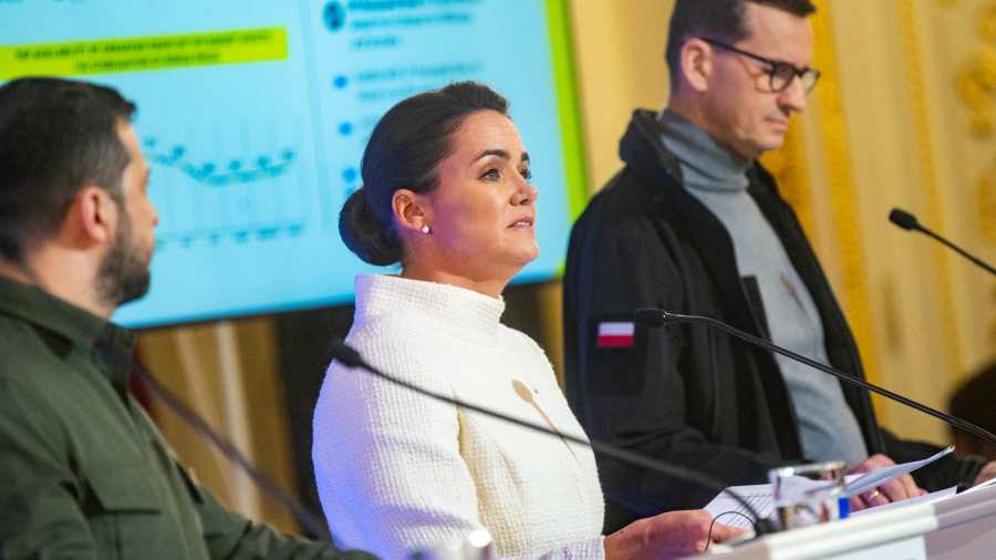 Dr. Polgárdy Géza: Kritikám Novák Katalinnak, vagyis kérem abbahagyni az oroszok kritizálását