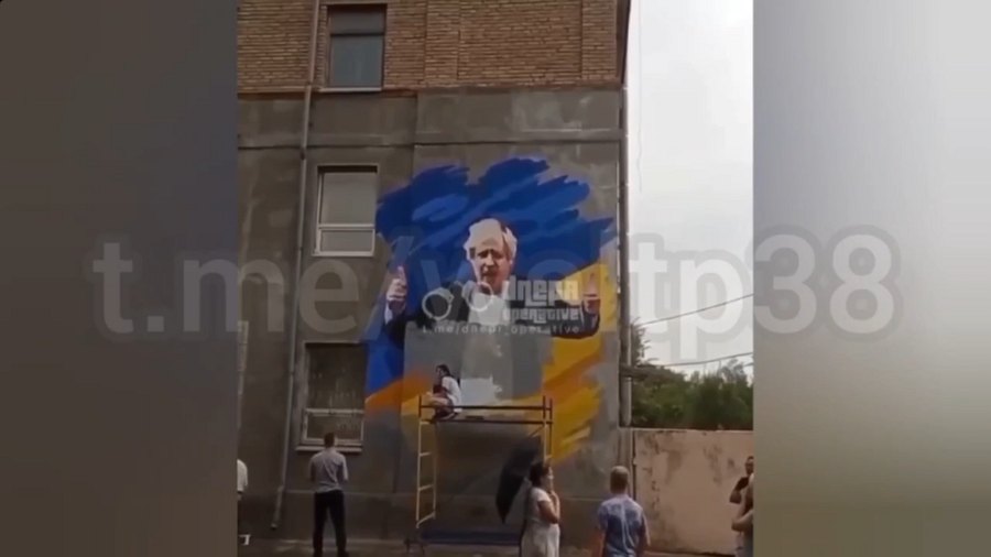Valagnyalásból jeles: Boris Johnson helyett, Rishi Sunakra változtatták a kárpátaljai Huszt egyik utcájának nevét