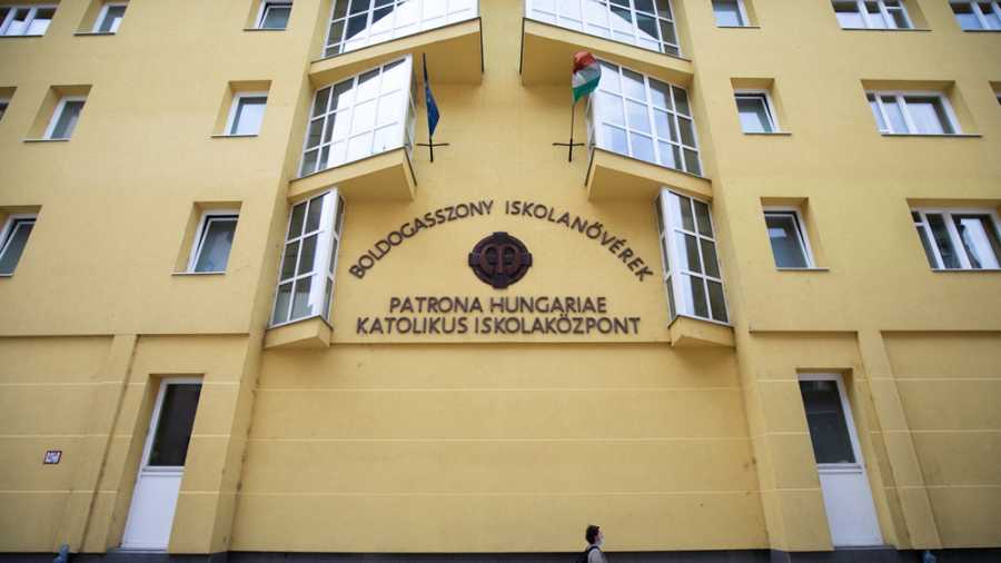 Stoffán György: Katolikus iskola a Dobrev-klán mellett – ez lenne a Patrona Hungariae?