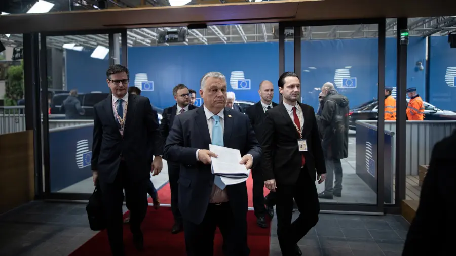 Hétfő reggeli brüsszeli hergelés: frontális támadásra készülnek az EP-képviselők Orbán ellen