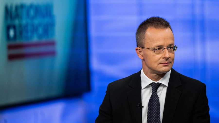 Szijjártó Péter: mi Trump elnök mellett állunk (videó)