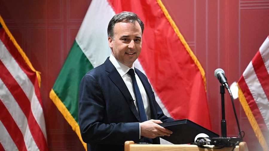 Levédia krónikása: Hogyan préseljük ki innen ezt a présembert?