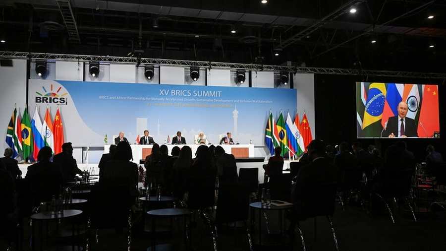Fontos ! – A BRICS több mint kétszeresére növeli a tagok számát