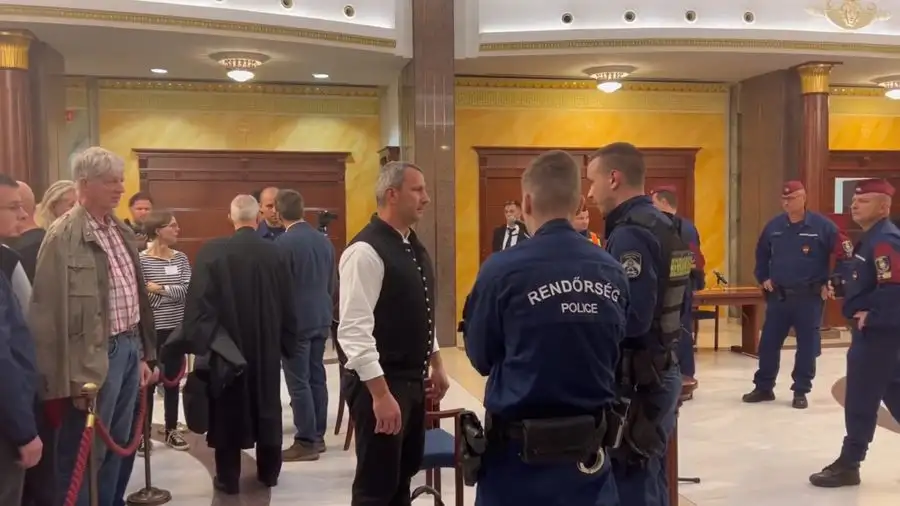 Három évet kapott a Hunnia-ügy három, kegyelemben nem részesült vádlottja (+videó)