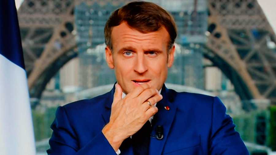 Bayer Zsolt: Macron úr, harcoljon ön Ukrajnában!