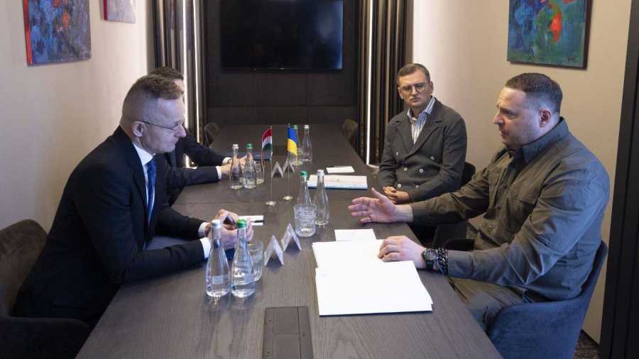 Ungváron megkezdődtek a hivatalos tárgyalások