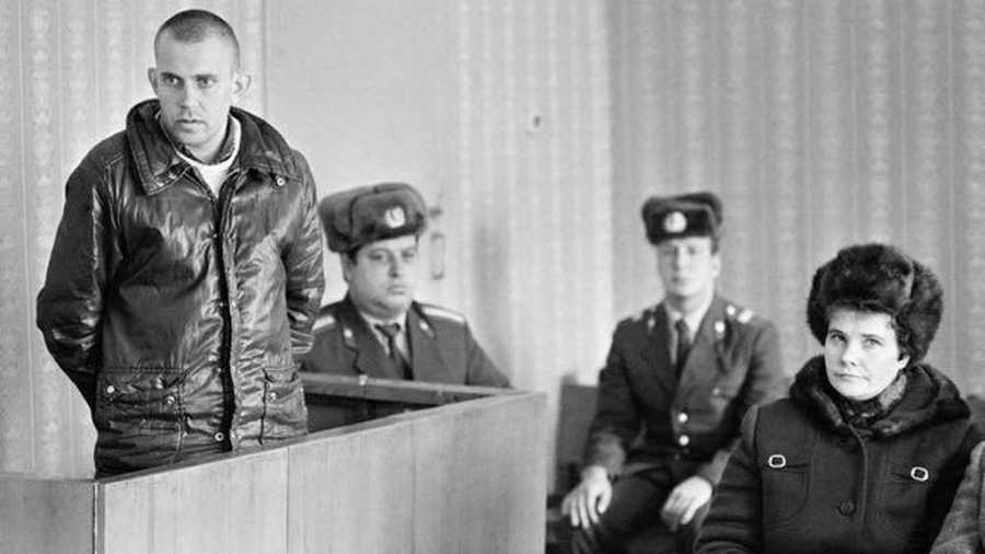 Szörnyű képek, itt a bizonyíték: Moszkvában dühöng a putyini diktatúra, embereket hurcolnak el az utcákról!