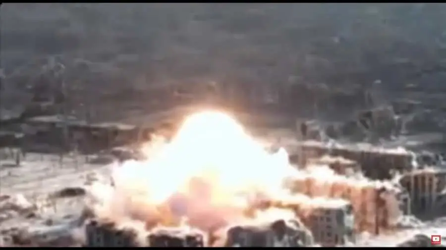 Ledobták a világ legnagyobb, nem nukleáris bombáját az oroszok