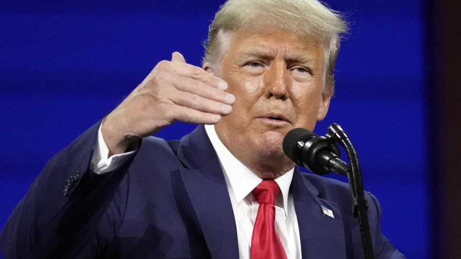 Trump arra szólítja fel az irániakat, hogy vegyék át az irányítást az intézmények felett