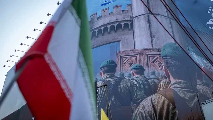 Izrael légi fölénnyel rendelkezik Irán légterében, és megölték az iráni hírszerzés vezetőjét
