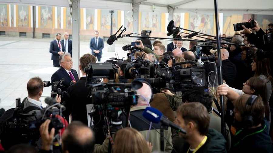Orbán Viktor: Tárgyalni kell Oroszországgal