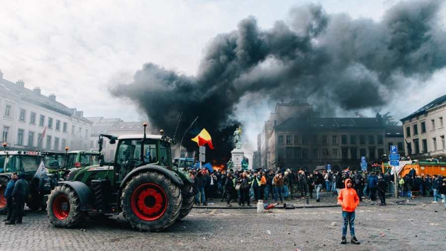 Miért nem hallgat Brüsszel a magyar gazdákra: az EU azt követeli Budapesttől, hogy nyissa meg piacát az ukrán áruk előtt