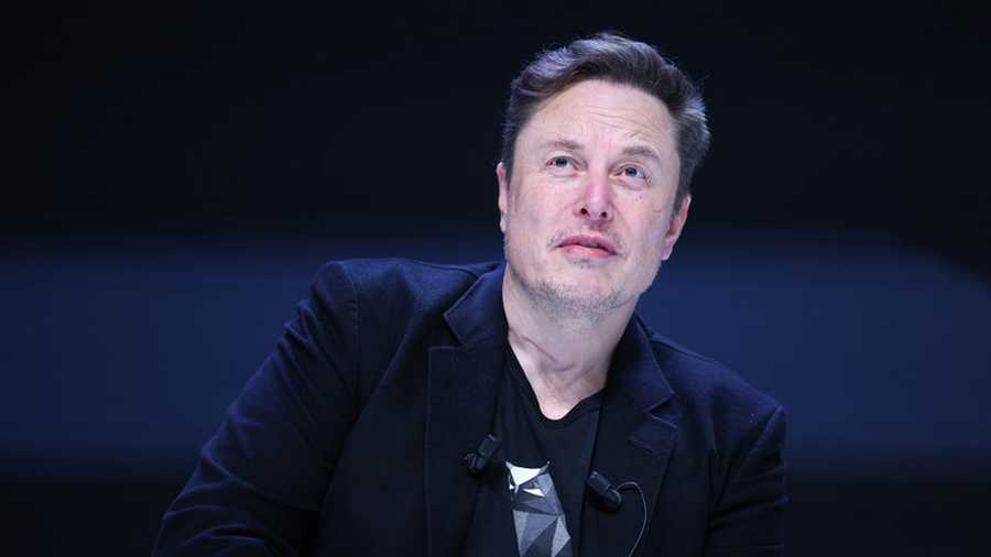Musk „nyáladzó idiótának” nevezte a lengyel külügyminisztert
