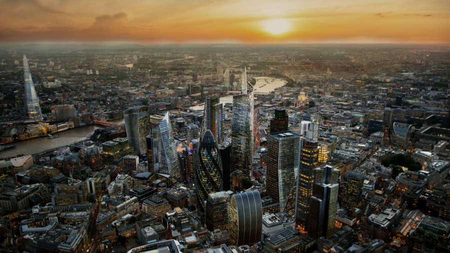 A City of London árnyékháborúja: Miért London fújja a passzátszelet az ukrán válságban?