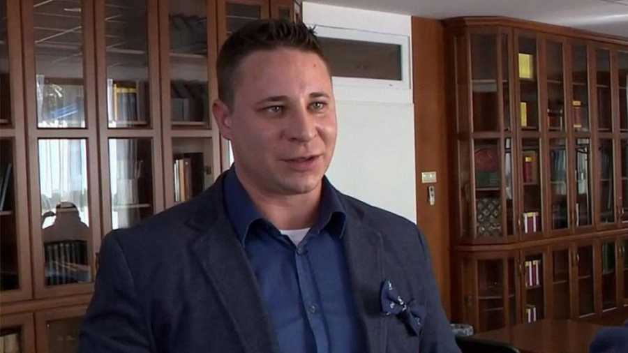 A végrehajtó maffia kétszer hajt be?