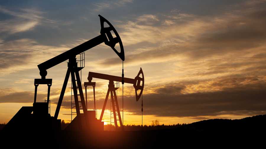 Olajháború és spekuláció: A globális elit a szakadék szélére sodorja az energiapiacot