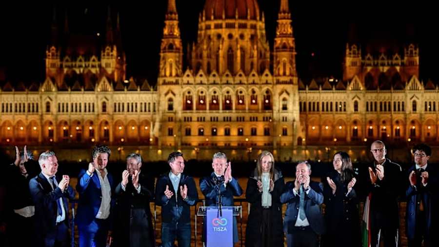 Nyugati eufória és brüsszeli pezsgőbontás: A Financial Times szerint bedarálták a magyar szuverenitást