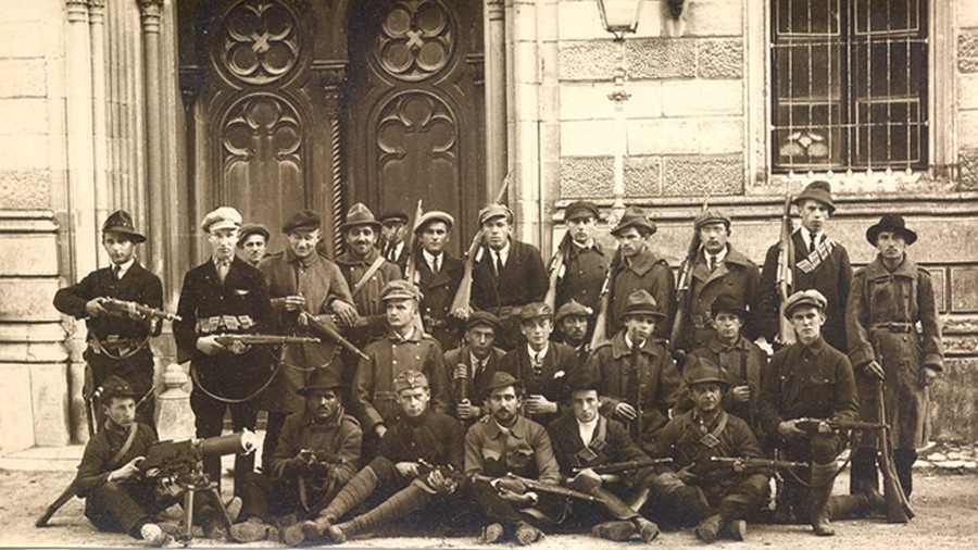 Önkéntes hőseink: 1919. április 18-án született meg a Rongyos Gárda