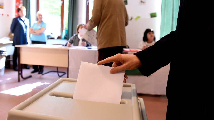 Választás 2026: 15 óráig a választók kétharmada, 66,01 százalék már szavazott!