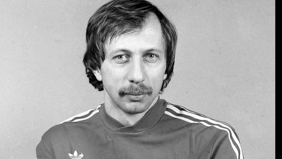 Isten veled, Kapa! – Elhunyt Fazekas László