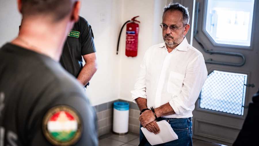A Fidesz a politikai fogvatartottak azonnali szabadon engedését követeli