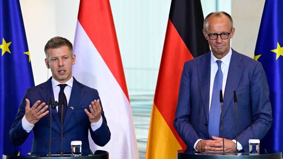 Magyar Péter nem tud reagálni a Fidesz közleményére, mert nincs internete